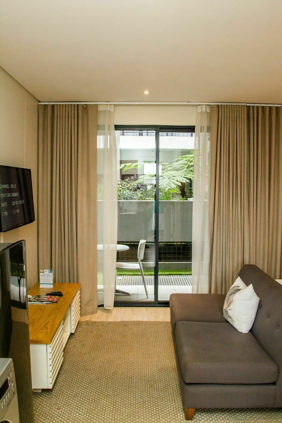 Urban Park Apartments & Hotel By Misty Blue Hotels Umhlanga Rocks Esterno foto