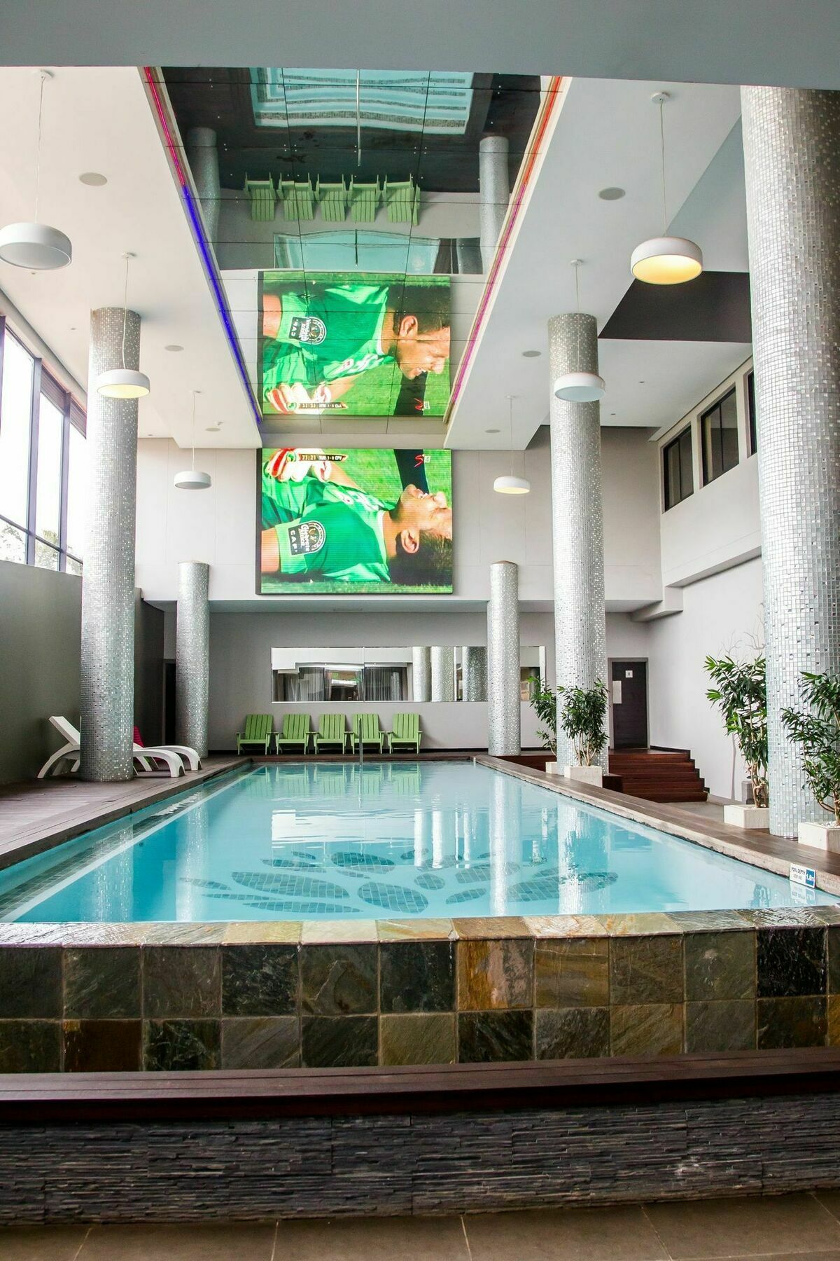 Urban Park Apartments & Hotel By Misty Blue Hotels Umhlanga Rocks Esterno foto